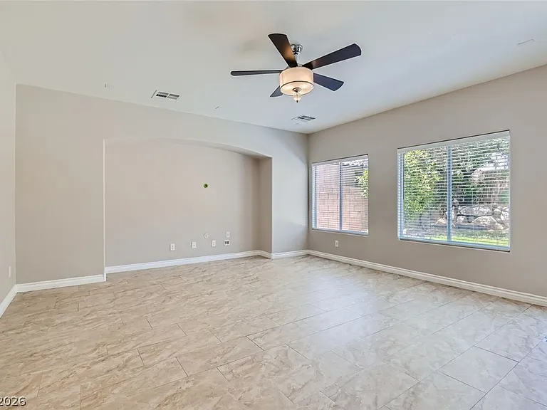 8046 Glimmerglass Ave — Photo 5