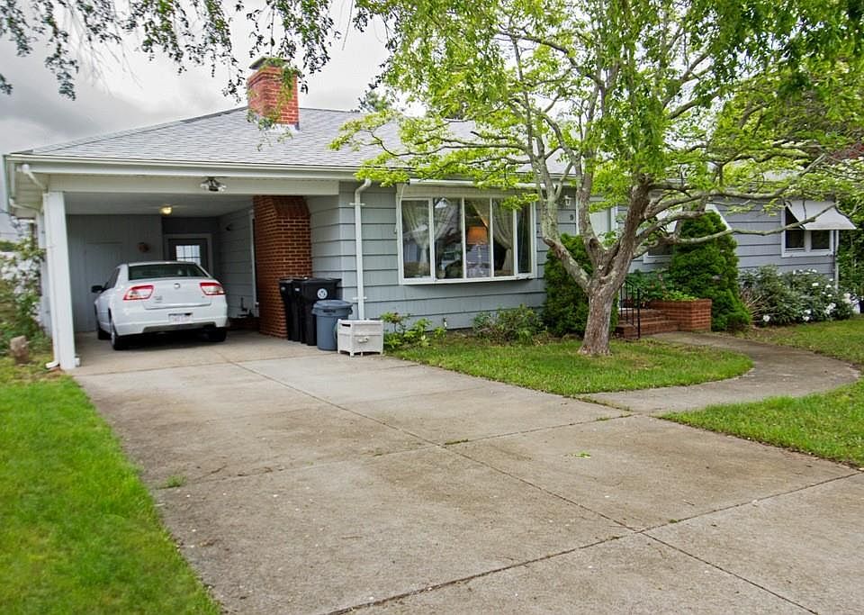 2nd image of 9 Hilltop Rd