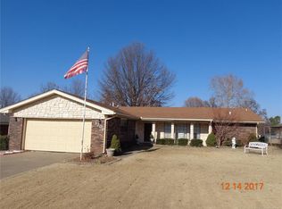 1209 E Reynolds Rd, McAlester, OK 74501