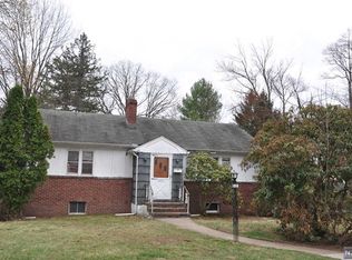 188 Rock Ave, Park Ridge, NJ 07656