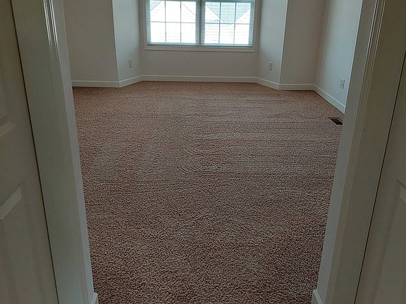5th image of 610 Bedford Falls Dr #610