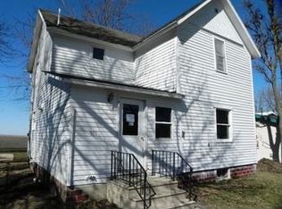 301 2nd Ave, Gruver, IA 51334