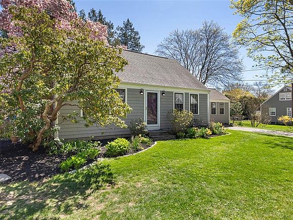 2nd image of 6 Jenks Garden Ln