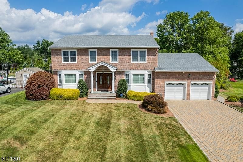 1st image of 42 Avalon Dr