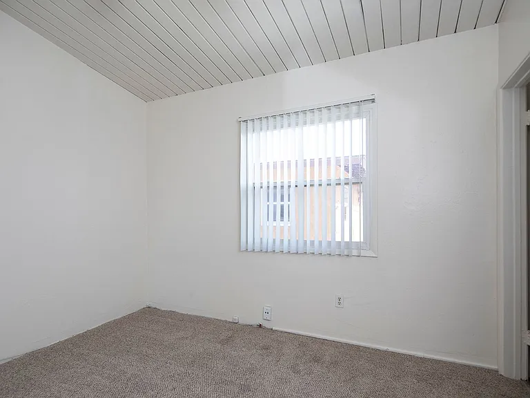 Aztec Lofts Apartments — Photo 40
