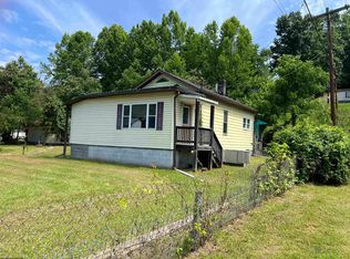 19 Pollock Dr, Rachel, WV 26587