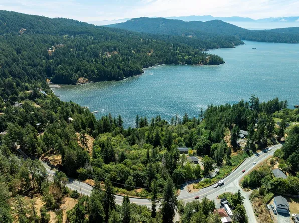 5211 Sooke Rd, Sooke, BC V9Z 0C1