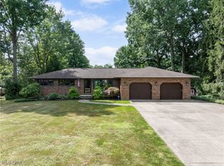 1054 Morningview Dr, Tallmadge, OH 44278