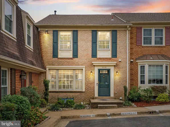 3006 Federal Hill Dr, Falls Church, VA 22044