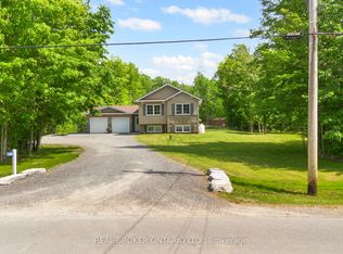 1083 Saint Fillans Rd, Beckwith, ON K7C0V6