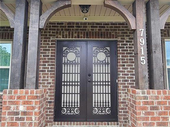4th image of 7915 NW Meadows Dr