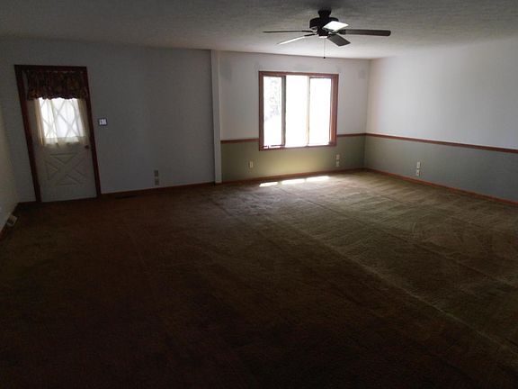 3rd image of 129 Louisiana Ave