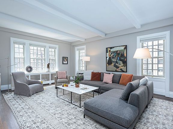 2nd image of 865 Park Ave Unit 6W
