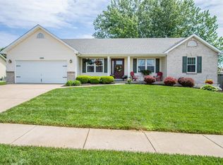 1020 Dardenne Woods, Ofallon, MO 63368