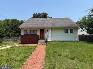 236 Larchmont Dr, Delanco, NJ 08075