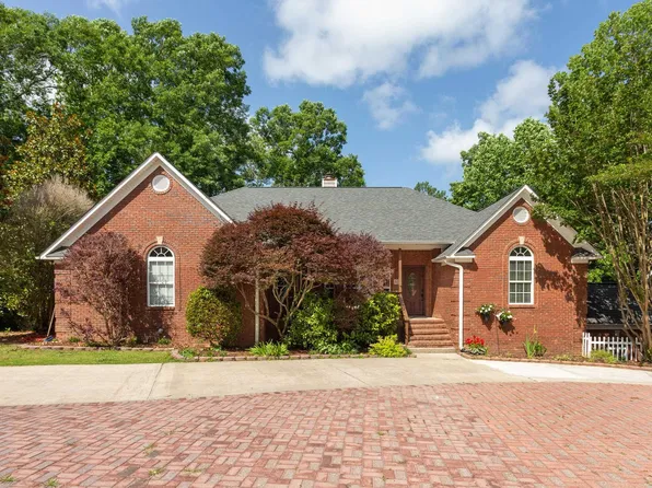 7471 Old Mill Br, Pinson, AL 35126