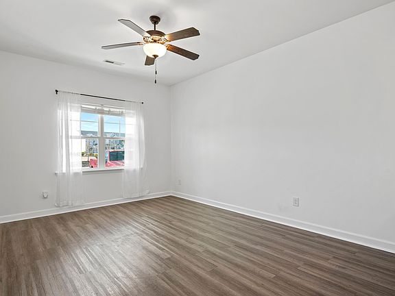 5th image of 4 Catalina Cir #4