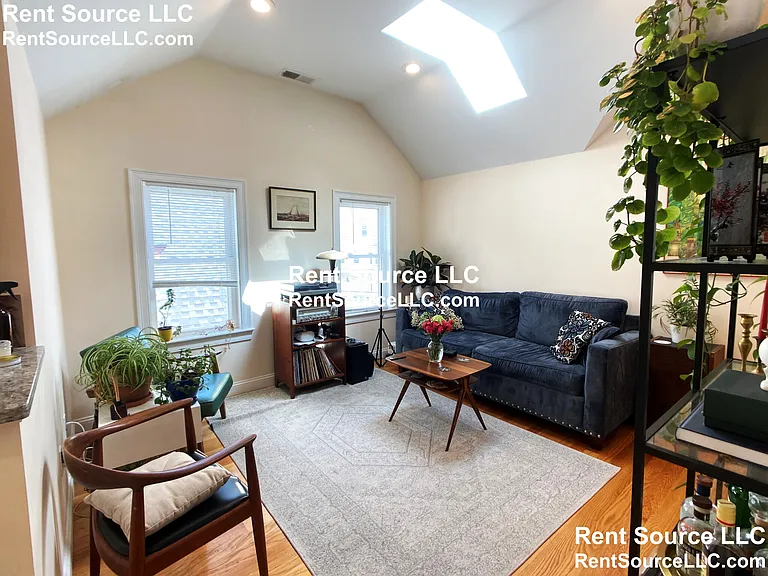 537 Main St #2 — Photo 39