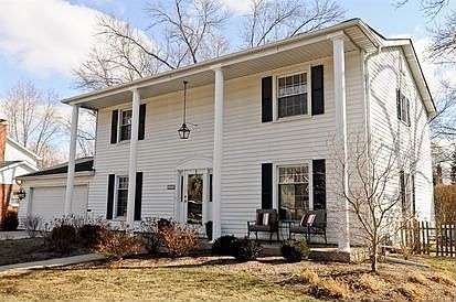 1st image of 909 N Carmel Dr