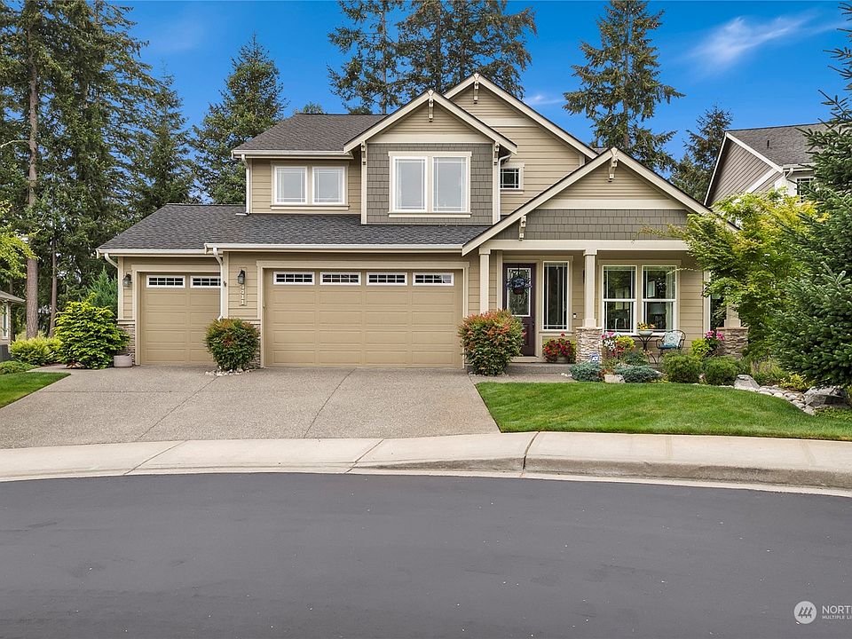 1st image of 4411 Caddy Lane NE