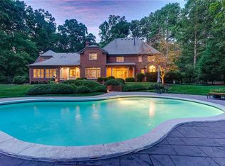 717 Woodson Pl, Manakin Sabot, VA 23103