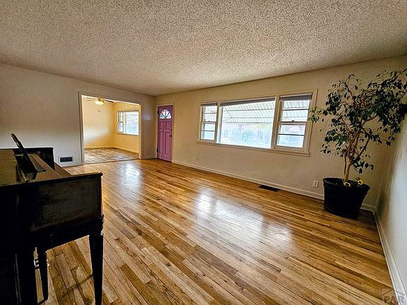 4th image of 1126 Berkley Ave