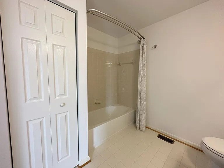 13758 Restina Rd — Photo 29