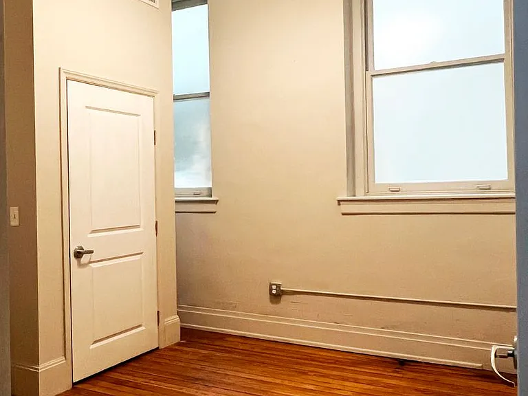 442 Main St — Photo 6