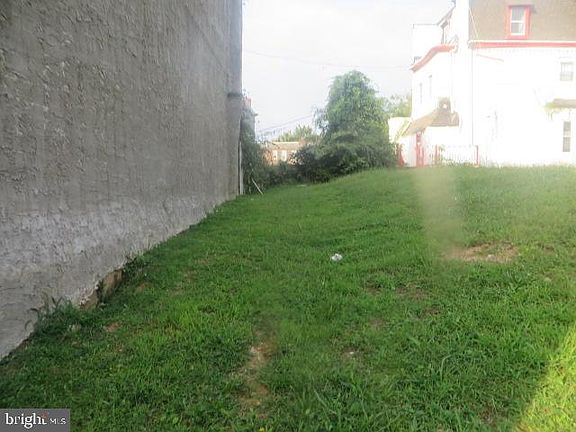 3rd image of 1808 S Conestoga St