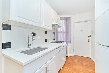 Rented by Living New York