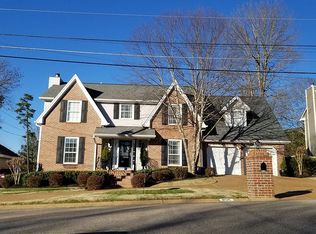 8515 Brandermill Ln, Chattanooga, TN 37421