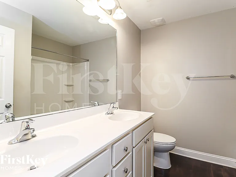 4908 Wilcrest Ct — Photo 17