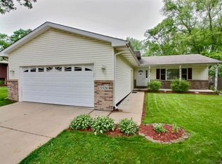 5526 Morehouse Ct, Portage, IN 46368