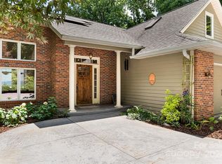 14 Ebby Rdg, Fairview, NC 28730