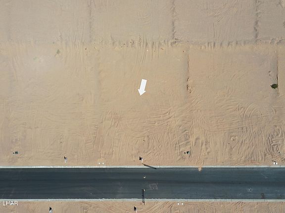 5th image of 1619 E Susan Dr