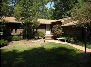 9031 Altura Dr NE, Warren, OH