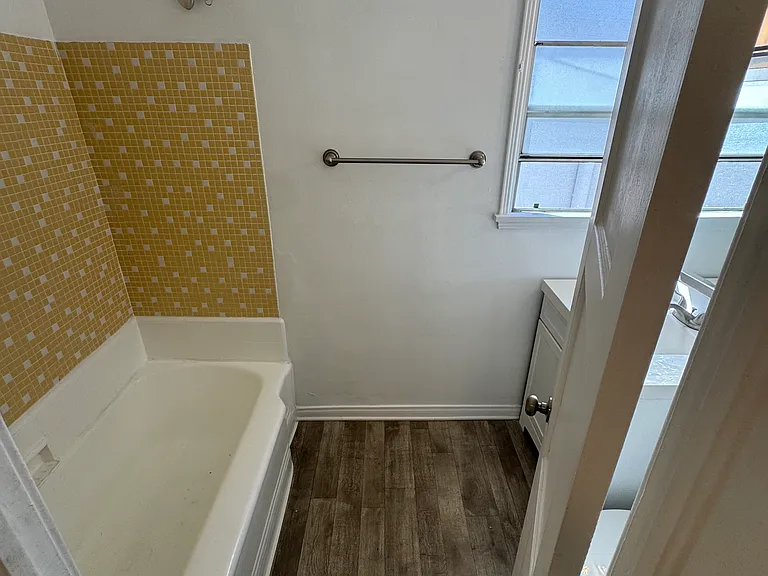 5279 E The Toledo #7 — Photo 10