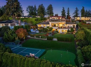 9411 NE 14th St, Clyde Hill, WA 98004