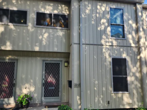 2202 Hyde Park Rd, Detroit, MI 48207