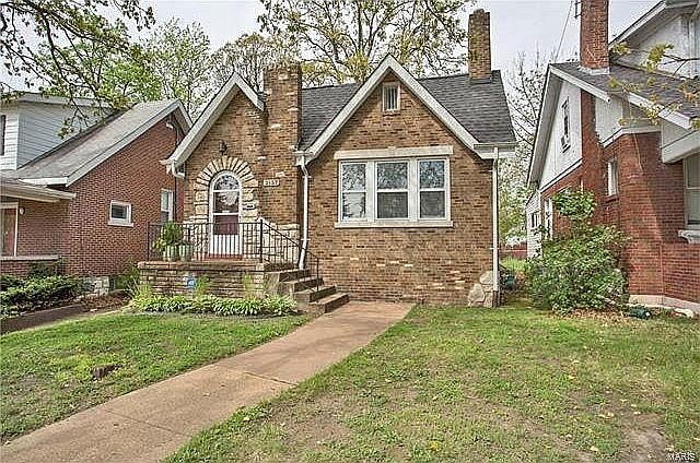1st image of 2157 McCausland Ave