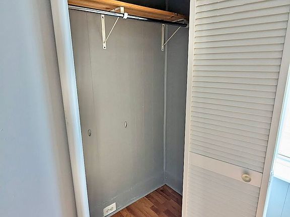 3rd image of 9-11 Cataract St #1C540336E