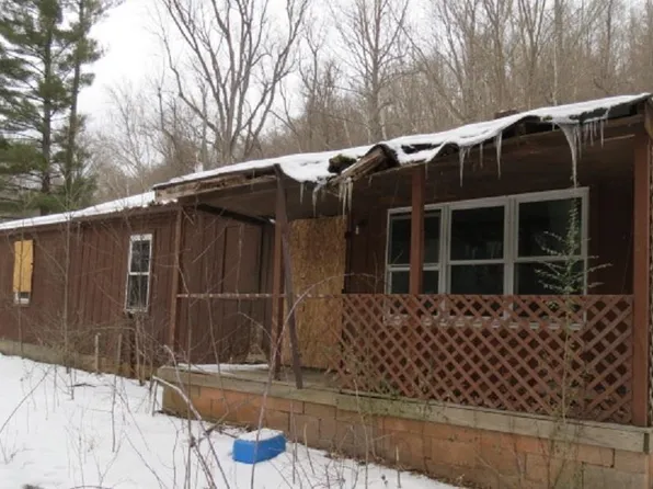 903 County Road 15, South Point, OH 45680