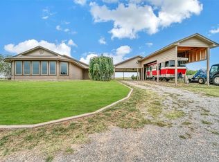 35308 E County Road 1320 Rd, Willow, OK 73673