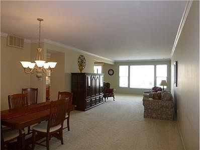 4th image of 13362 Longmeadow Dr
