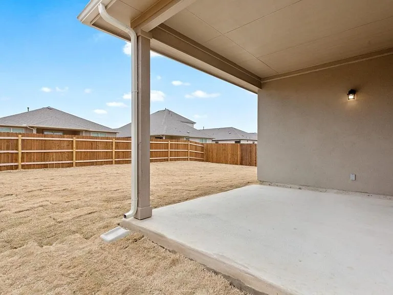 17717 Gilberto Dr — Photo 24