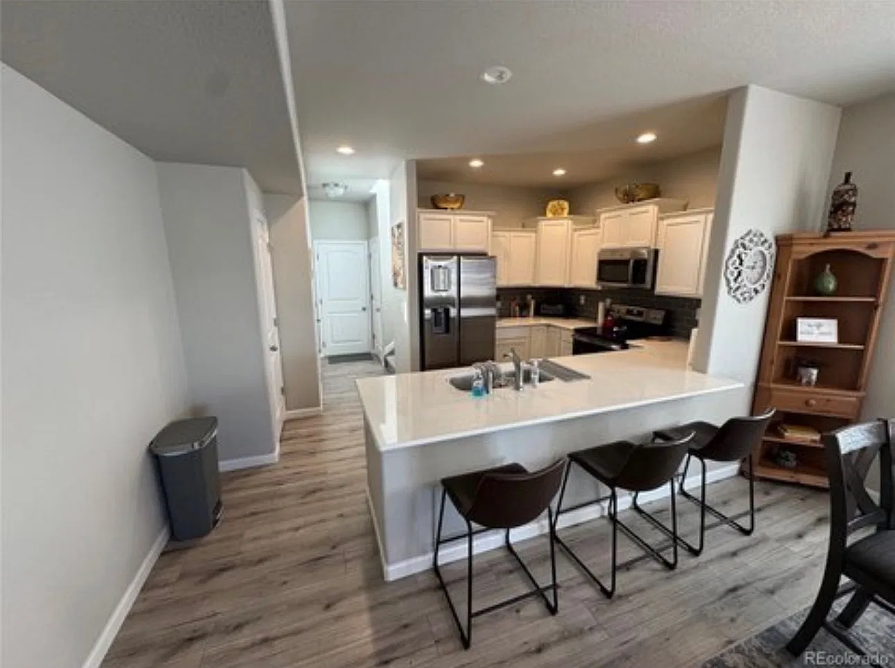 2 bed, 2.5 bath, 1454 sqft, $2,000 — Photo 4
