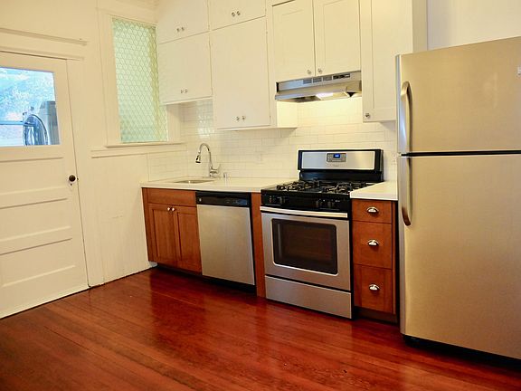5th image of 1417 Church St