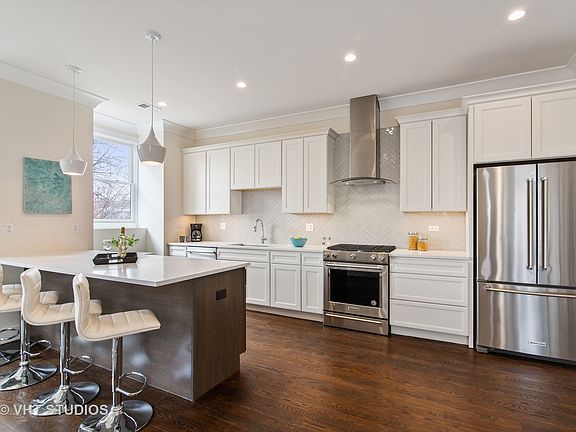 4th image of 1254 W Winnemac Ave #3S