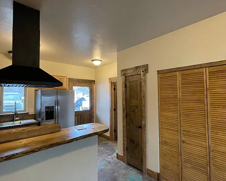 597 Iowa Ave #1 — Photo 10