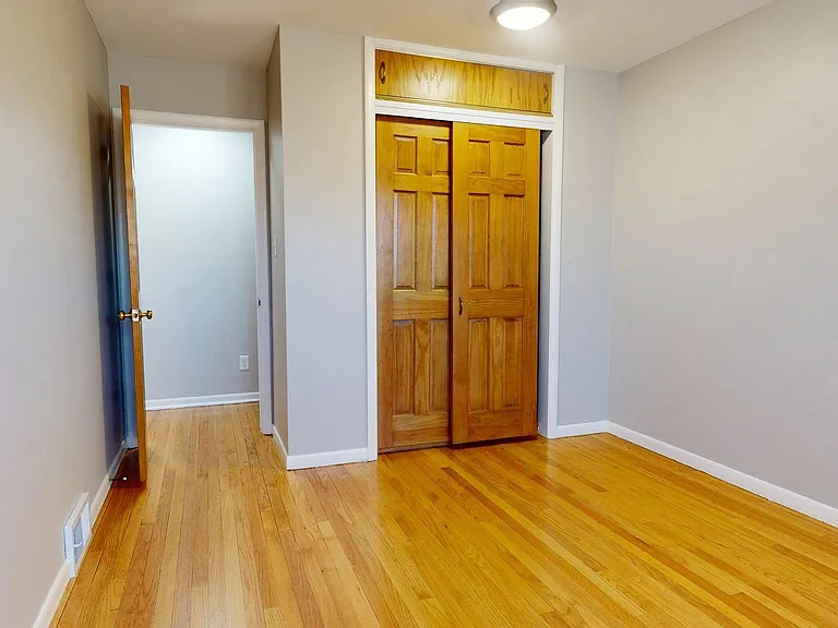 3280 E Oakwood Ave — Photo 9